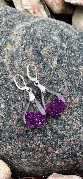 Auskari "Lillā Miķelīši ar akmentiņiem"